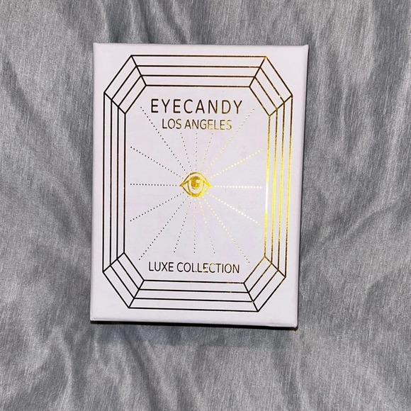 Eye Candy Los Angeles Luxe Collection Alloy Shell Dangly Earings. LUXURY. NWTS! - Picture 6 of 7